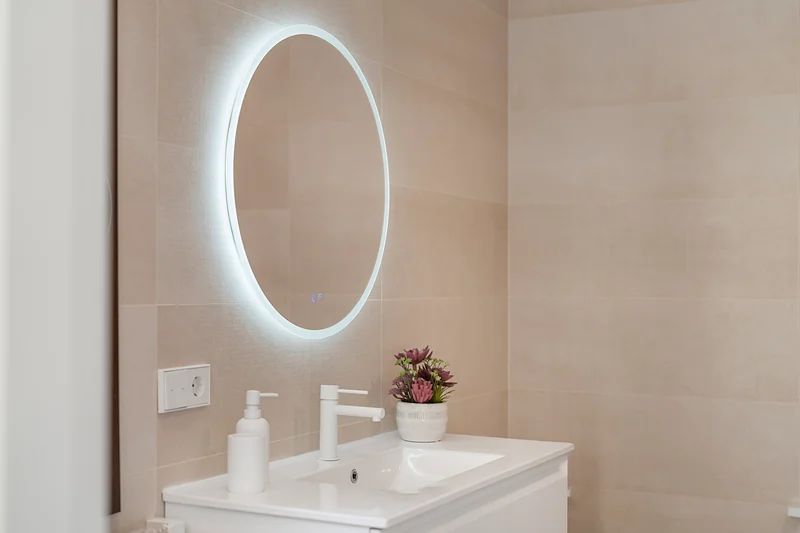 Washbasin in detail